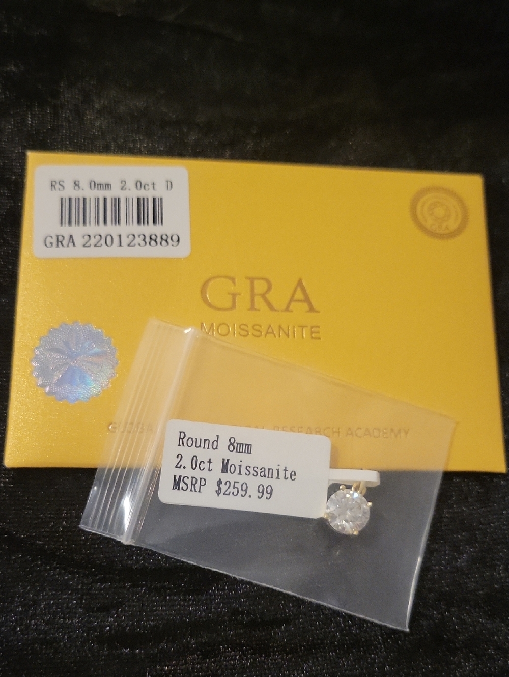 Source Unknown Moissanite Round 2.0 Ct - Stone with Gold Setting Over Sterling